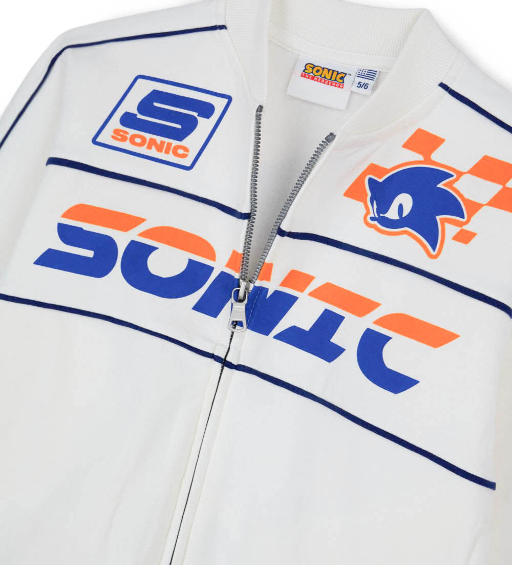 DFAV2644B_11-4201TCX_02_D