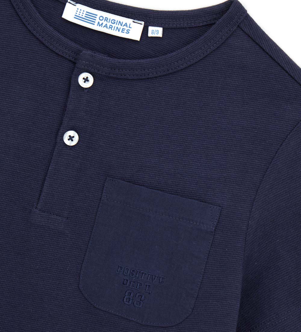 T-Shirt - Special and Informal